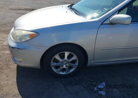 2005 Toyota Camry Xle from USA, damaged, VIN 4T1BE30K15U978726